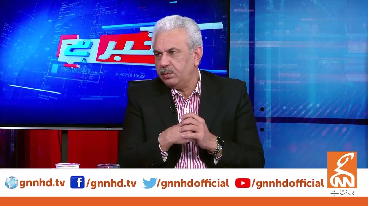 Case against Tareen aims to keep him at distance from Imran Khan, reveals Arif Hameed Bhatti